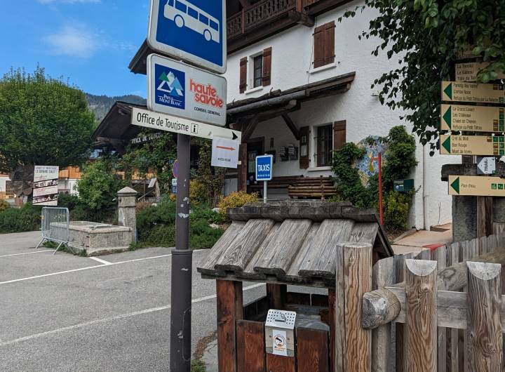 Lutte contre le jet sauvage de mégots de cigarette : cendriers et éteignoirs - Marie-Anaïs Lien