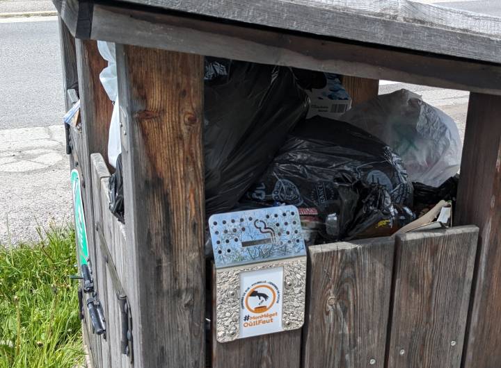 Lutte contre le jet sauvage de mégots de cigarette : cendriers et éteignoirs - Marie-Anaïs Lien