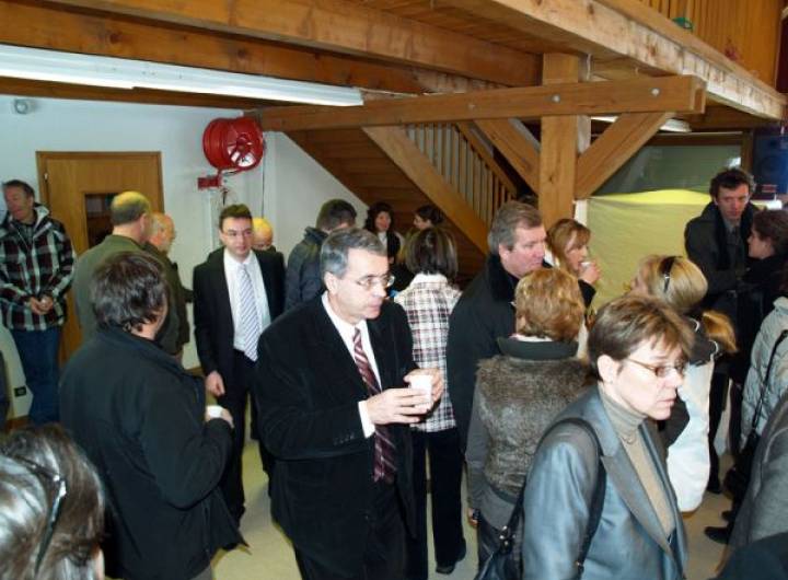 Délégation régionale et élus locaux étaient nombreux à se retrouver à Cordon pour cette signature.