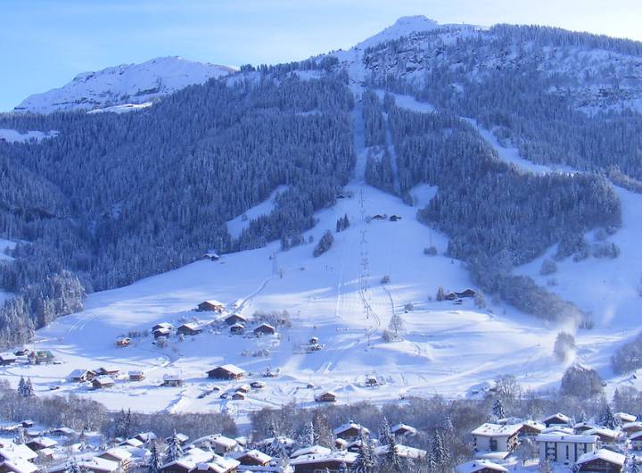 Vue sur le front de neige de Praz-sur-Arly - Serge Tuaz