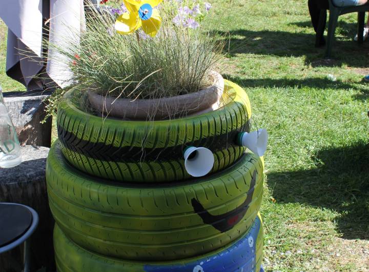 Concours des maisons fleuries 2023 : catégorie &quot;Restaurant et autre commerce&quot; - Solange Cooke