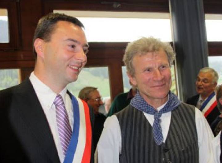 Les communes de PsA et Roscoff ont officialisé leur jumelage et découvert des centres d'intérêt locaux du 29 avril au 1er mai 2011.