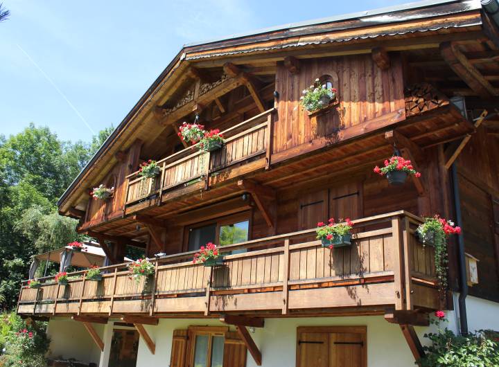 Concours des maisons fleuries 2023 : catégorie &quot;Chalet avec potager&quot; - Solange Cooke