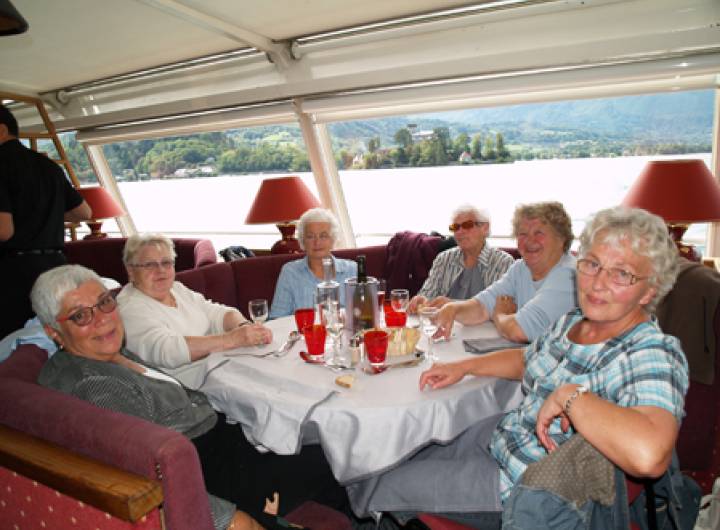 Sortie des Anciens : déjeuner sur le lac et visite de la ville d'Annecy le 13 septembre 2012