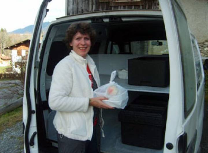 Un agent de l'ADMR assure le service sur la commune de Praz.