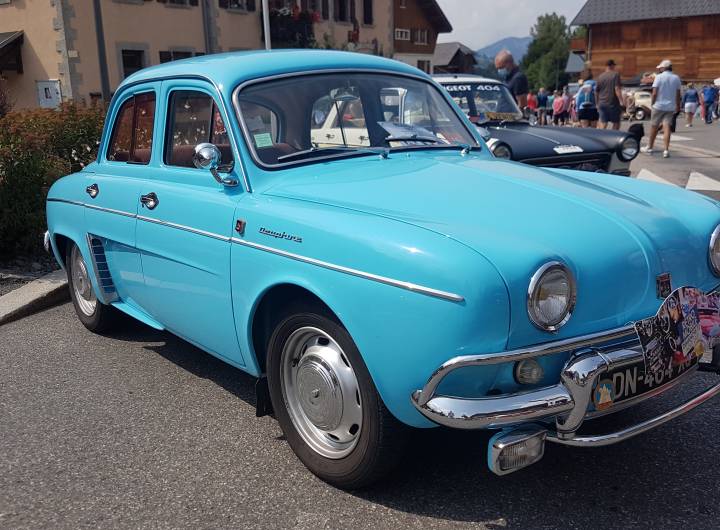 Rétromobile 2021 : Renault 1964 Dauphine Export - 1094 R