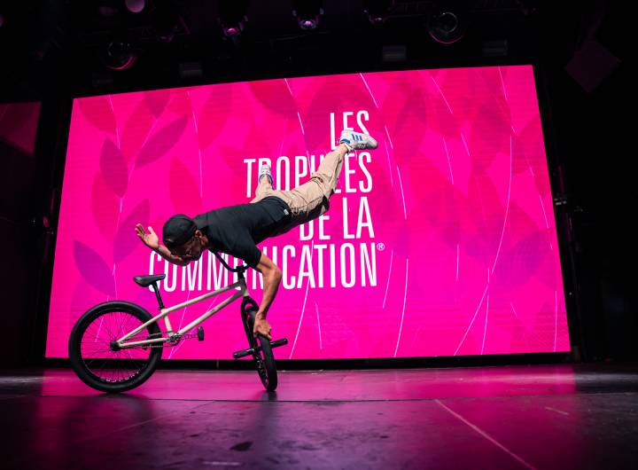 Prestation incroyable de l’artiste de BMX Kevin Meyer ! - Studio Odaki
