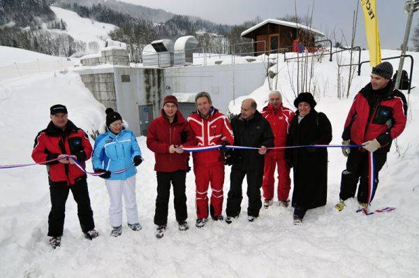 Inauguration du réseau de neige de culture : Jean-Yves Remy, Sylviane Grosset-Janin, Yann Jaccaz, Georges Morand, Jean-Paul Rossat-Mignod, Pierre Ouvrier-Buffet (maire de Flumet), Bernadette Chambre (conseillère régionale de Savoie), Bernard Baronnat
