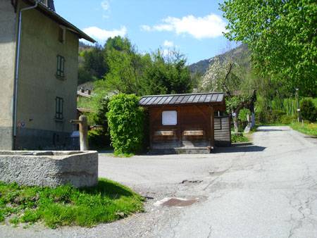 Bien sans maître route de Bellevarde le 14 mai 2012
