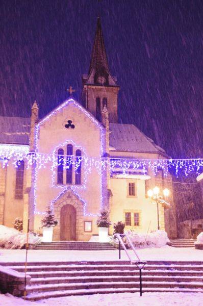 Église de Praz-sur-Arly sous la neige, le 1er janvier 2013 - Gaël Joncour/www.detailphoto.com