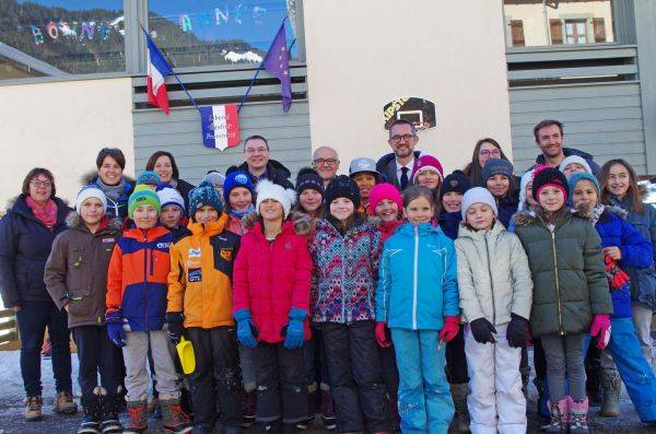 Les élèves de CM1/CM2 rencontrent le député Xavier Roseren le 15 février 2019. - Sylvie Bessy