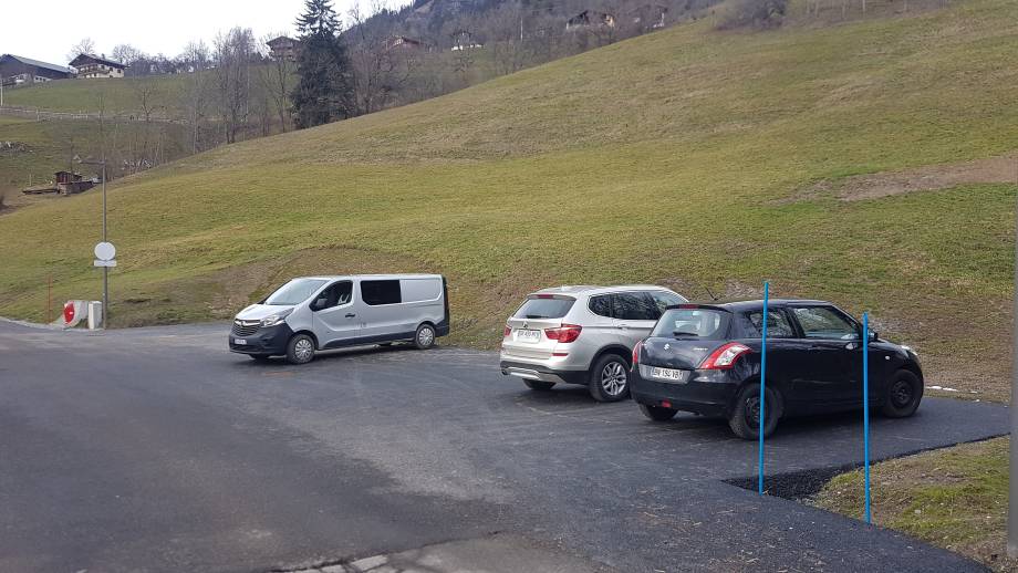 Parking de la Tonnaz, pris en photo le 2 janvier 2023 - Marie-Anaïs Lien