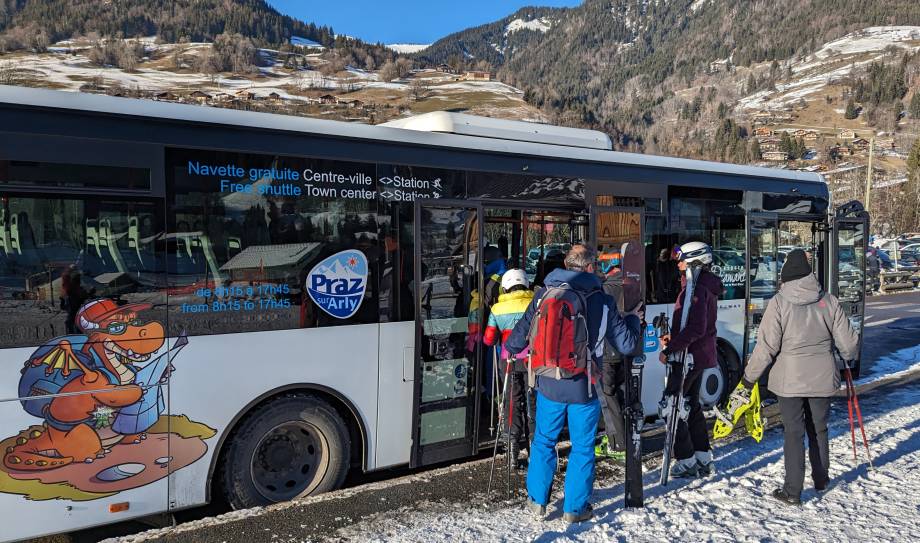 Skibus pris en photo le 13/01/2024 - Marie-Anaïs Lien