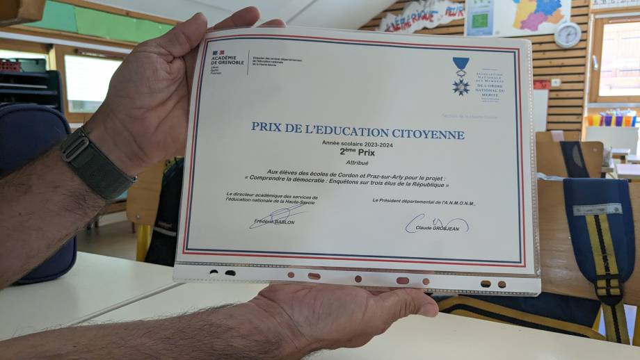 Diplôme de l’éducation citoyenne remis aux élèves des écoles primaire de Cordon et élémentaire de Praz-sur-Arly le 2 juillet 2024 - Marie-Anaïs Lien