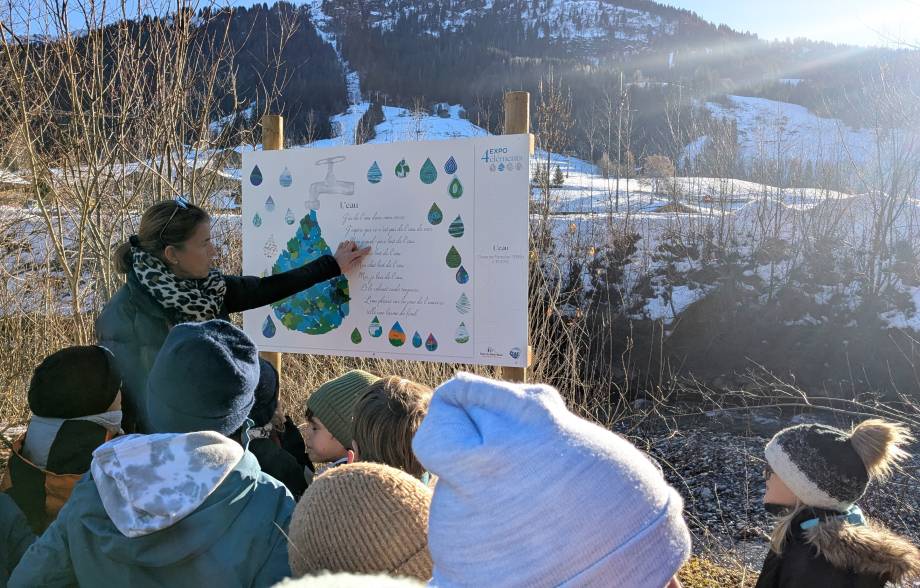 Texte écrit et lu par les élèves, avec l’appui du poète Jean-Pierre Lemesle - Marie-Anaïs Lien