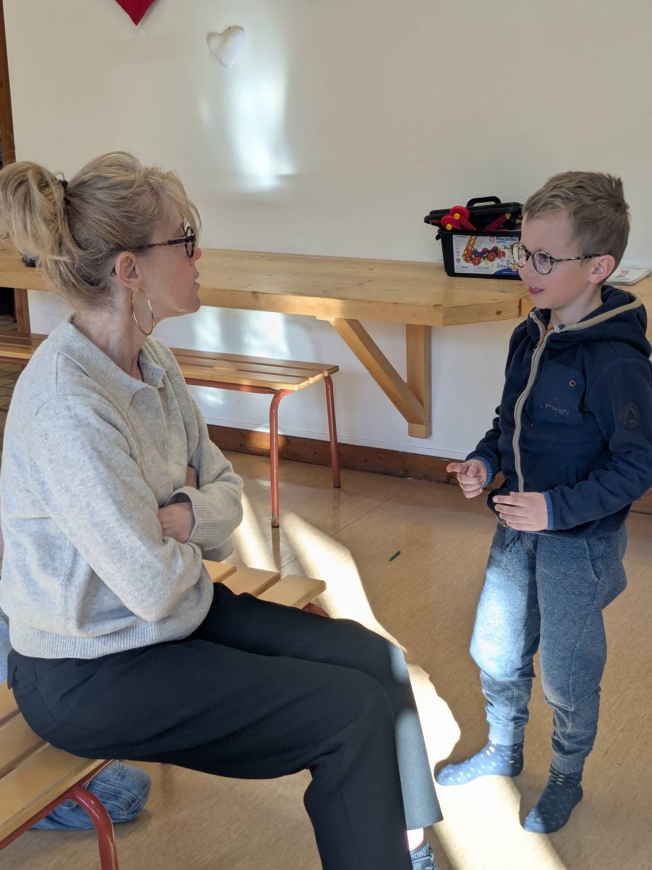 6e séance de théâtre sur 10 avec Barbara Banos le 26/02/2026 - créneau des CE1/CM1 - Marie-Anaïs Lien