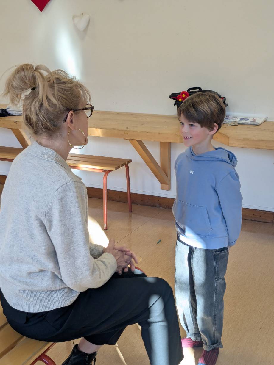 6e séance de théâtre sur 10 avec Barbara Banos le 26/02/2026 - créneau des CE1/CM1 - Marie-Anaïs Lien
