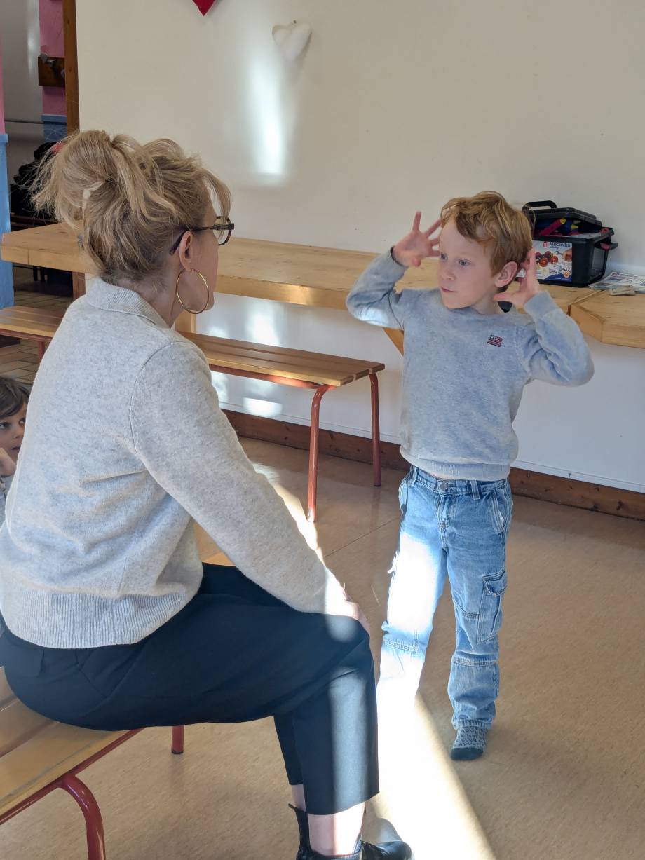 6e séance de théâtre sur 10 avec Barbara Banos le 26/02/2026 - créneau des CE1/CM1 - Marie-Anaïs Lien
