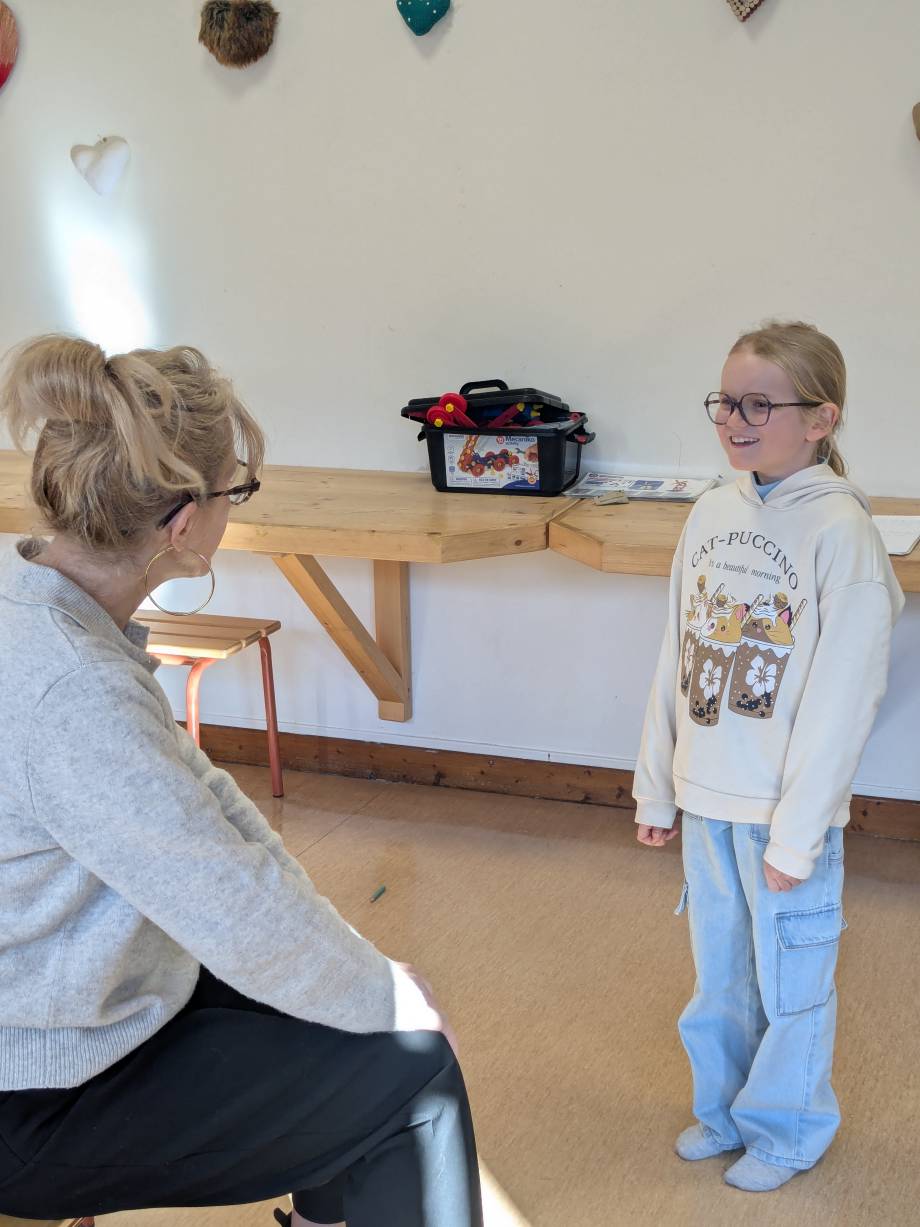 6e séance de théâtre sur 10 avec Barbara Banos le 26/02/2026 - créneau des CE1/CM1 - Marie-Anaïs Lien