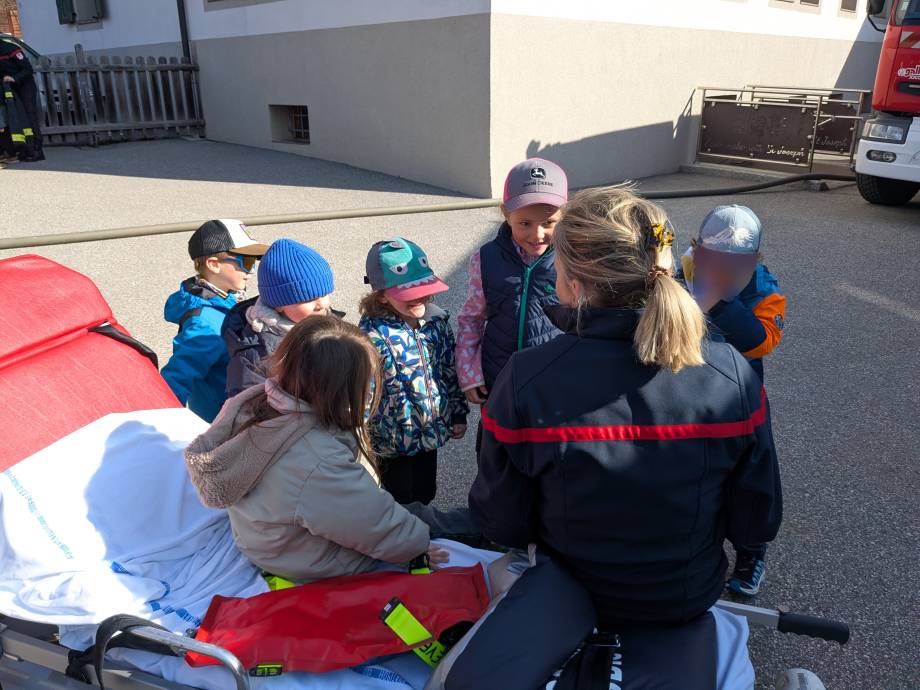 Intervention des pompiers à l'école maternelle Saint-Joseph de Praz-sur-Arly le 24/03/2026 - Marie-Anaïs Lien