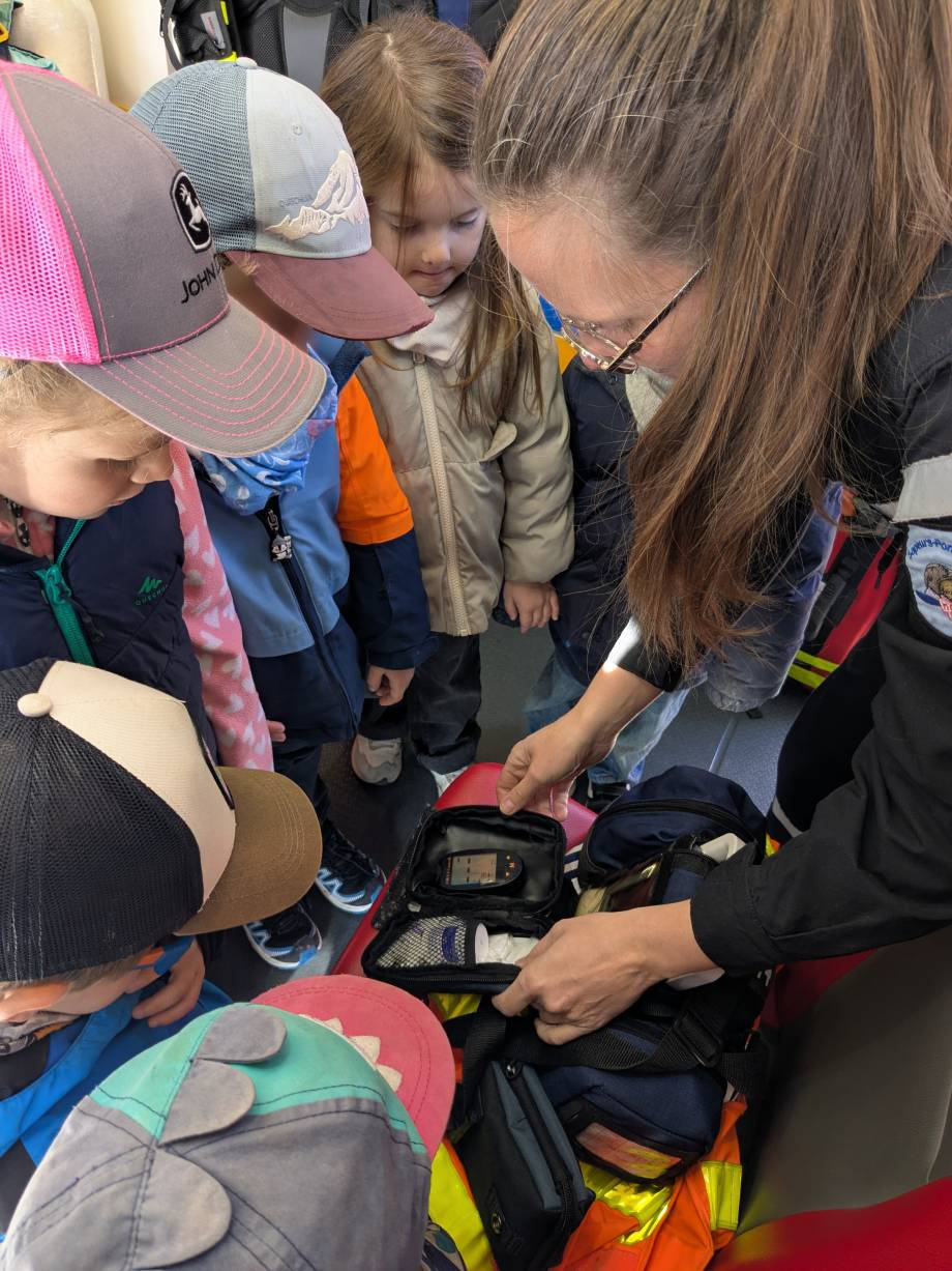 Intervention des pompiers à l'école maternelle Saint-Joseph de Praz-sur-Arly le 24/03/2026 - Marie-Anaïs Lien