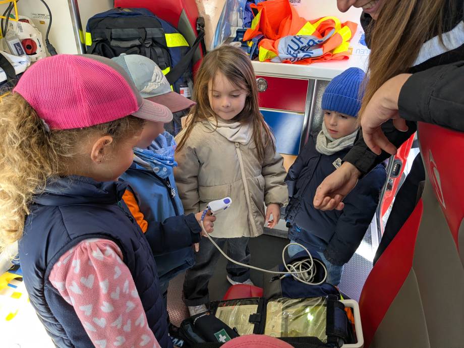 Intervention des pompiers à l'école maternelle Saint-Joseph de Praz-sur-Arly le 24/03/2026 - Marie-Anaïs Lien