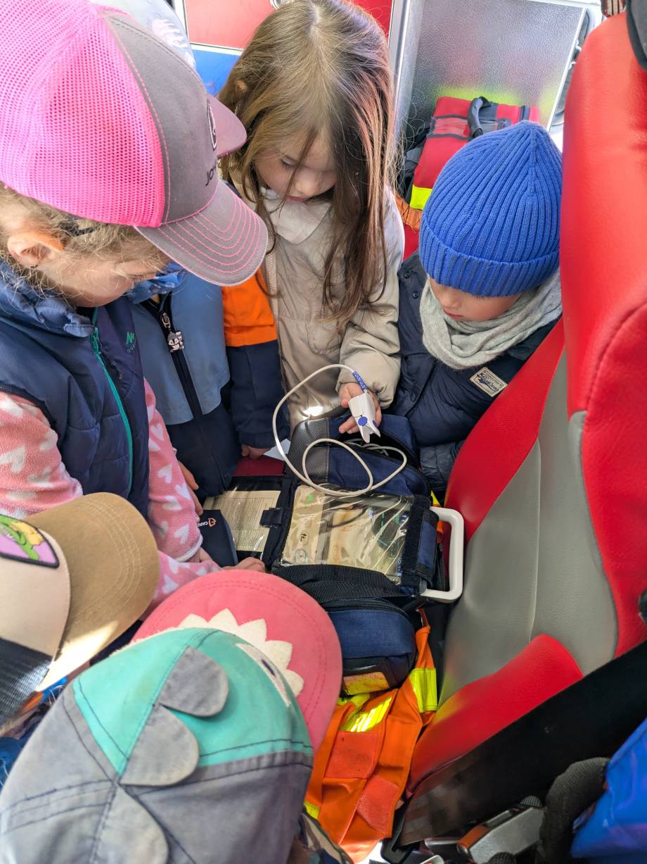 Intervention des pompiers à l'école maternelle Saint-Joseph de Praz-sur-Arly le 24/03/2026 - Marie-Anaïs Lien