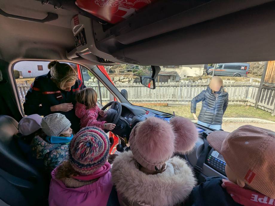 Intervention des pompiers à l'école maternelle Saint-Joseph de Praz-sur-Arly le 24/03/2026 - Marie-Anaïs Lien