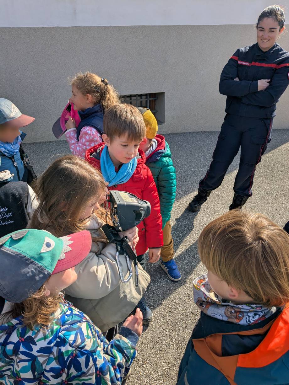 Intervention des pompiers à l'école maternelle Saint-Joseph de Praz-sur-Arly le 24/03/2026 - Marie-Anaïs Lien