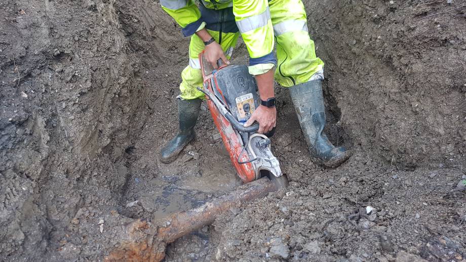 Hameau de Réon : coupe de l'ancienne canalisation