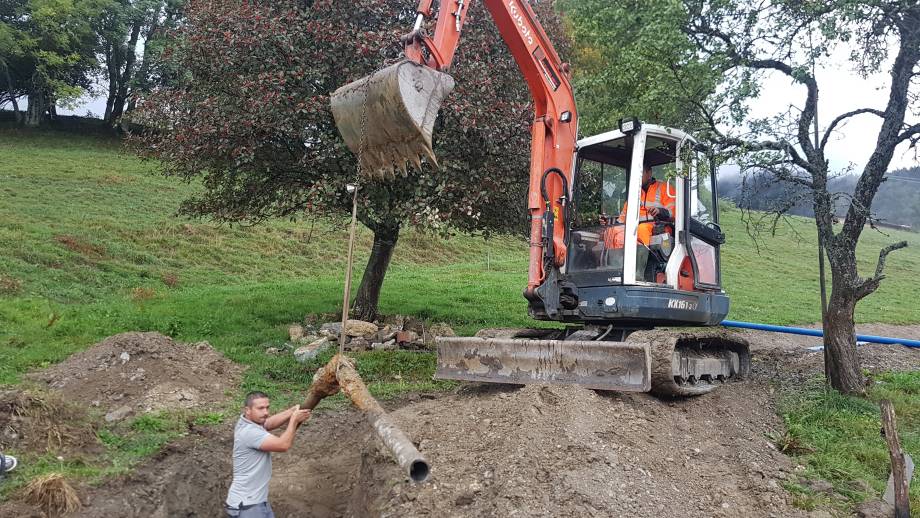 Hameau de Réon : ôtage d'un ancien tronçon