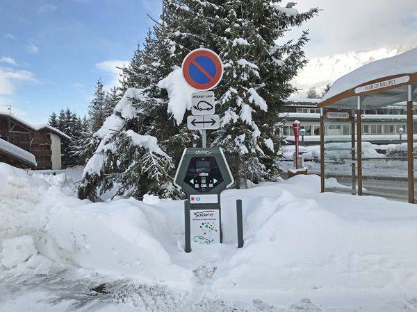 Borne de recharge pour VAE