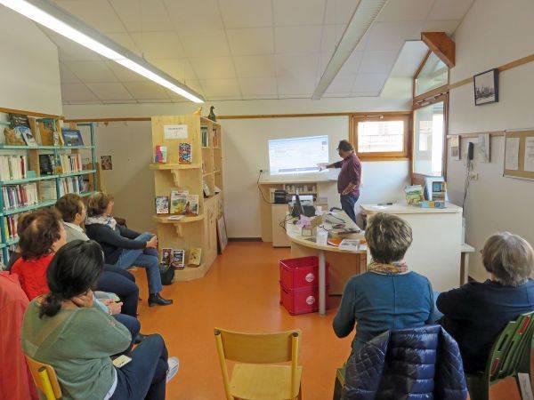 Formation au logiciel permettant la gestion des livres, en octobre 2017